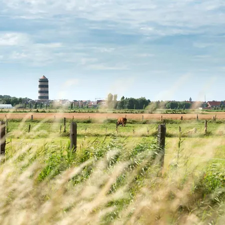 Astrid 702 With Parking By Interhome