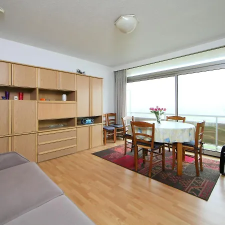 Astrid 702 With Parking By Interhome