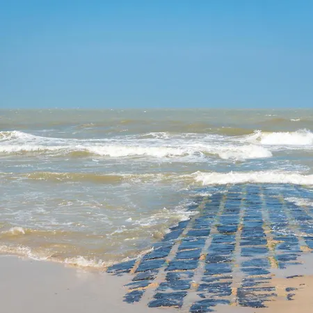 Appartement Astrid 702 With Parking By Interhome